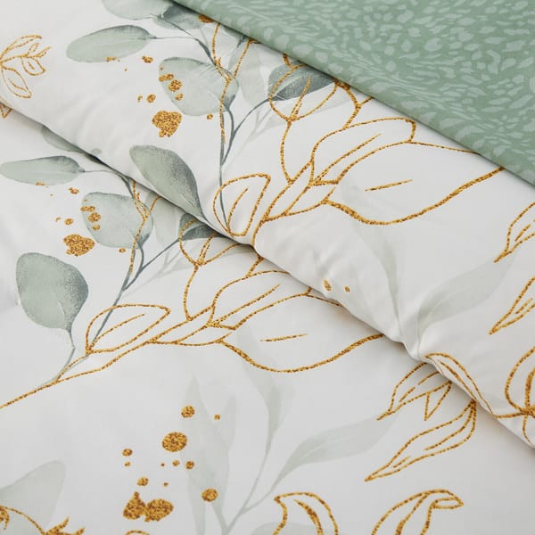 Reversible Soft Leaves Comforter Set - King